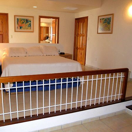 Hotel Marina Puesta Del Sol Aposentillo Esterno foto